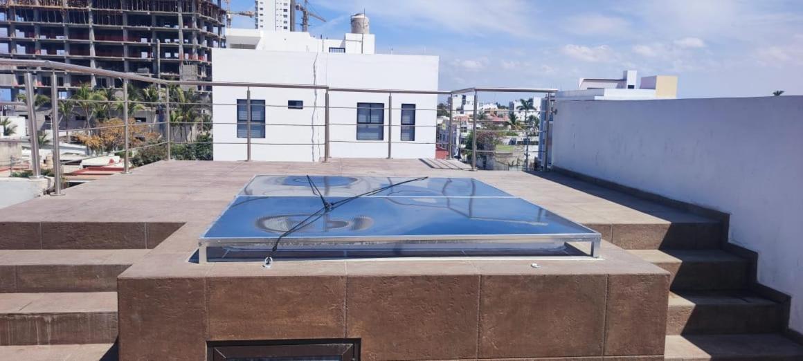 2Br-3Ba Condo Block From Beach W Rooftop Jacuzzi Mazatlan Bagian luar foto
